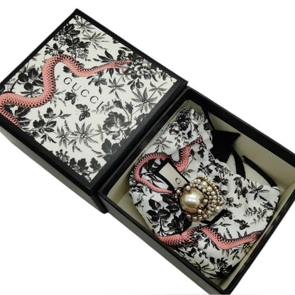 Gucci Cocktail Ring Gold Toned Faux Pearl Flower - Size 5