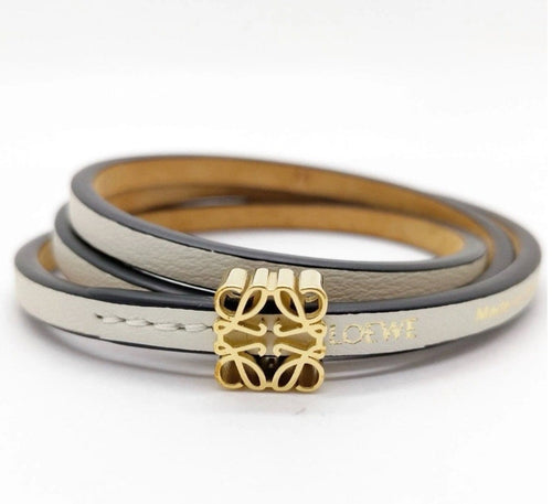 Loewe White Leather and Gold Anagram Twist Bangle Bracelet