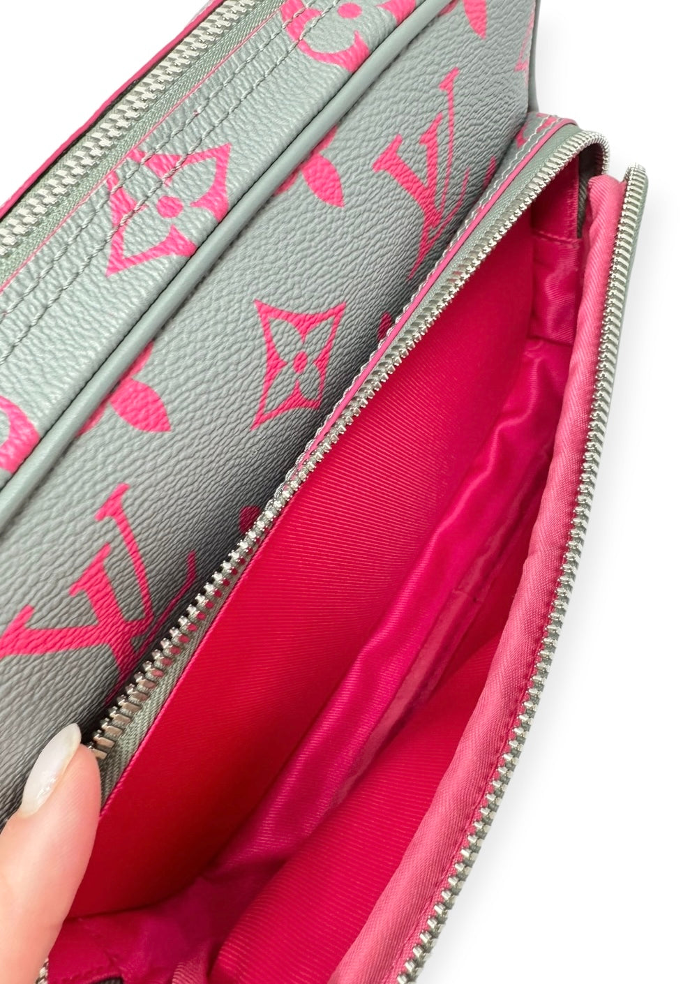 Louis Vuitton Limited Edition Nil Monogram Glow Crossbody Bag