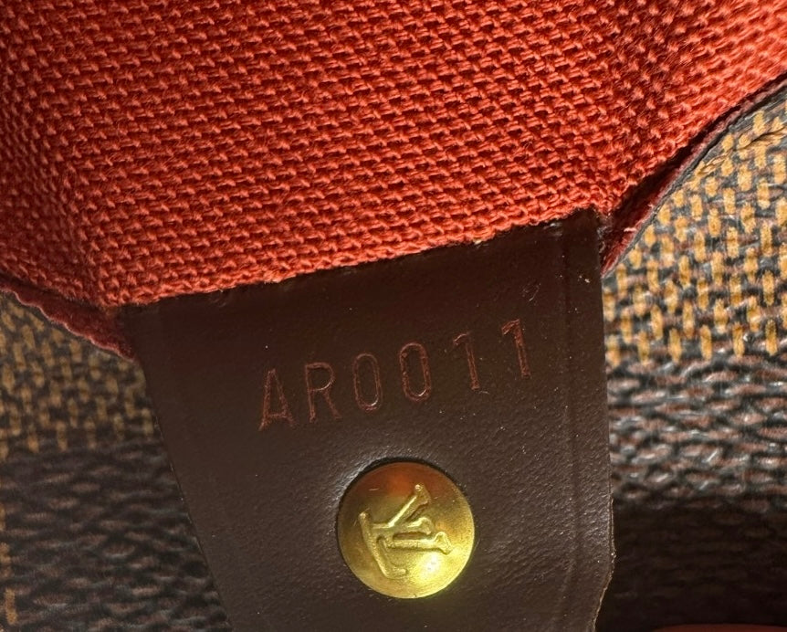 Louis Vuitton Damier Ebene Clifton Tote Bag