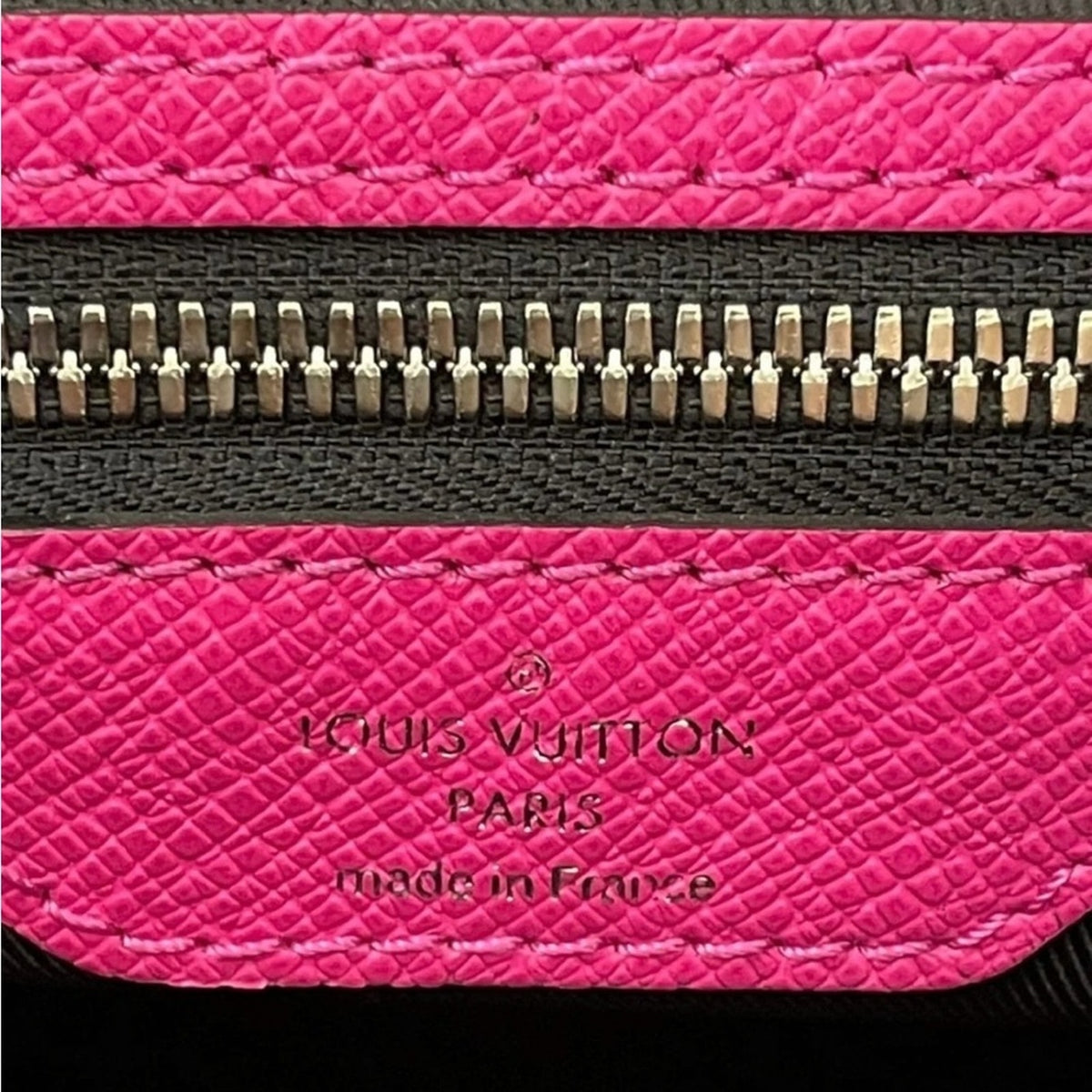 Louis Vuitton Pink Taigarama Keepall Bandouliere 50 Travel Bag