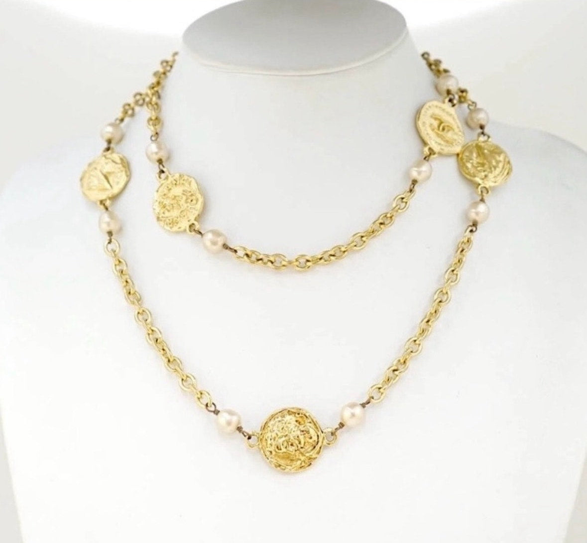Chanel Vintage Gold-Plated Coin Medallion & Faux Pearl Necklace