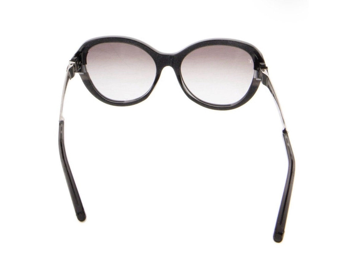 Louis Vuitton Black Acetate Petit Soupcon Cat Eye Sunglasses Z0489W