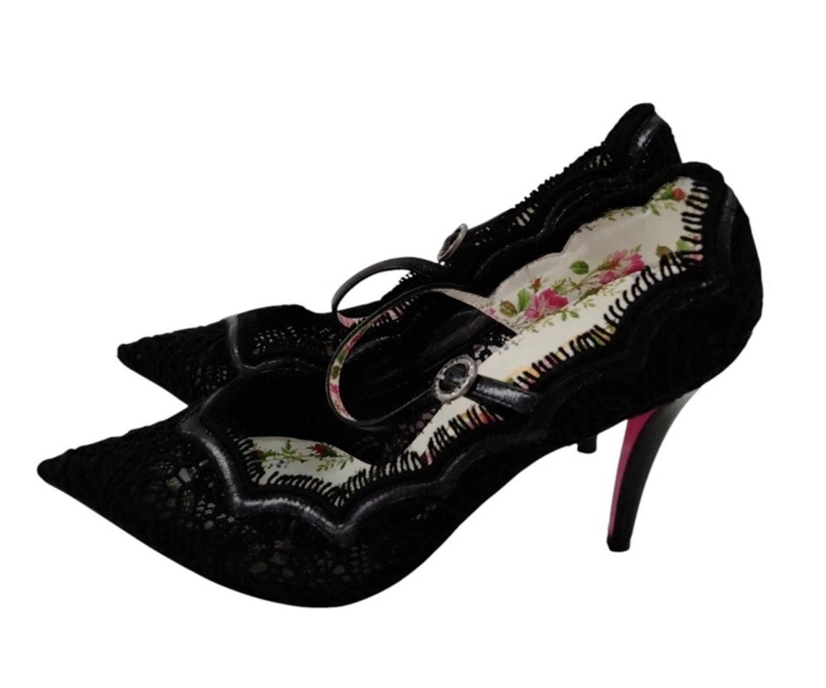 Gucci Black Lace Virginia Mary Jane Pumps - Size 36